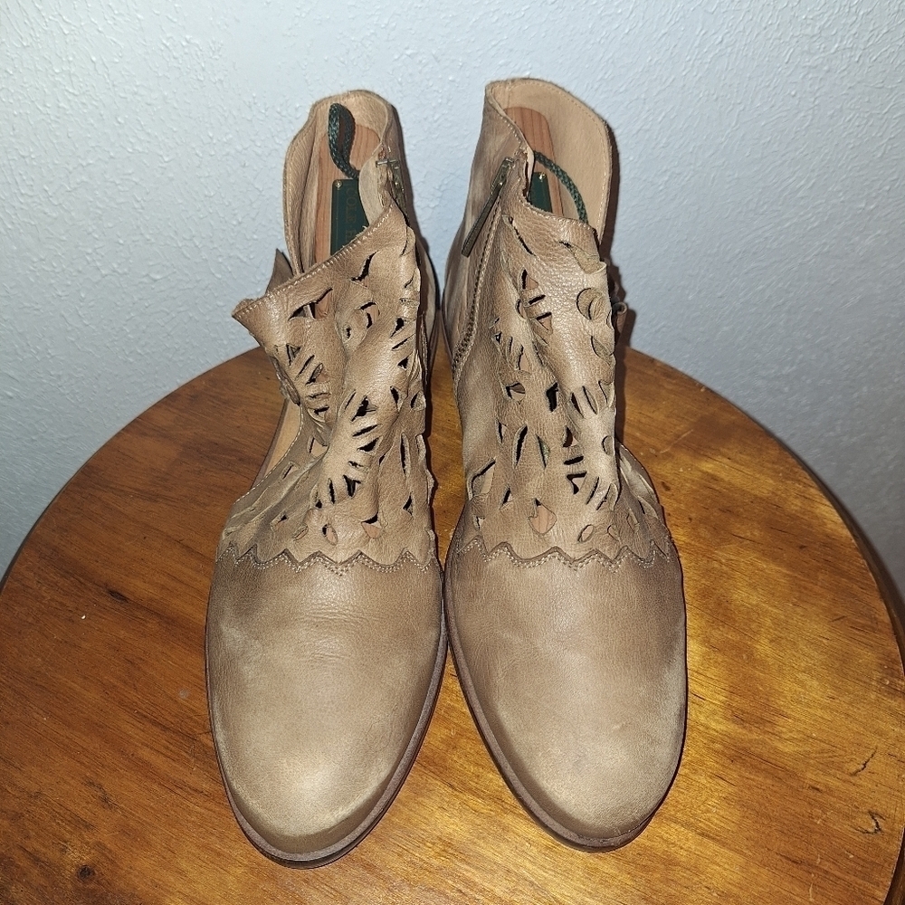 Veracruz Cutout Ankle Booties Boots Size 40 9.5 - Picture 2 of 7